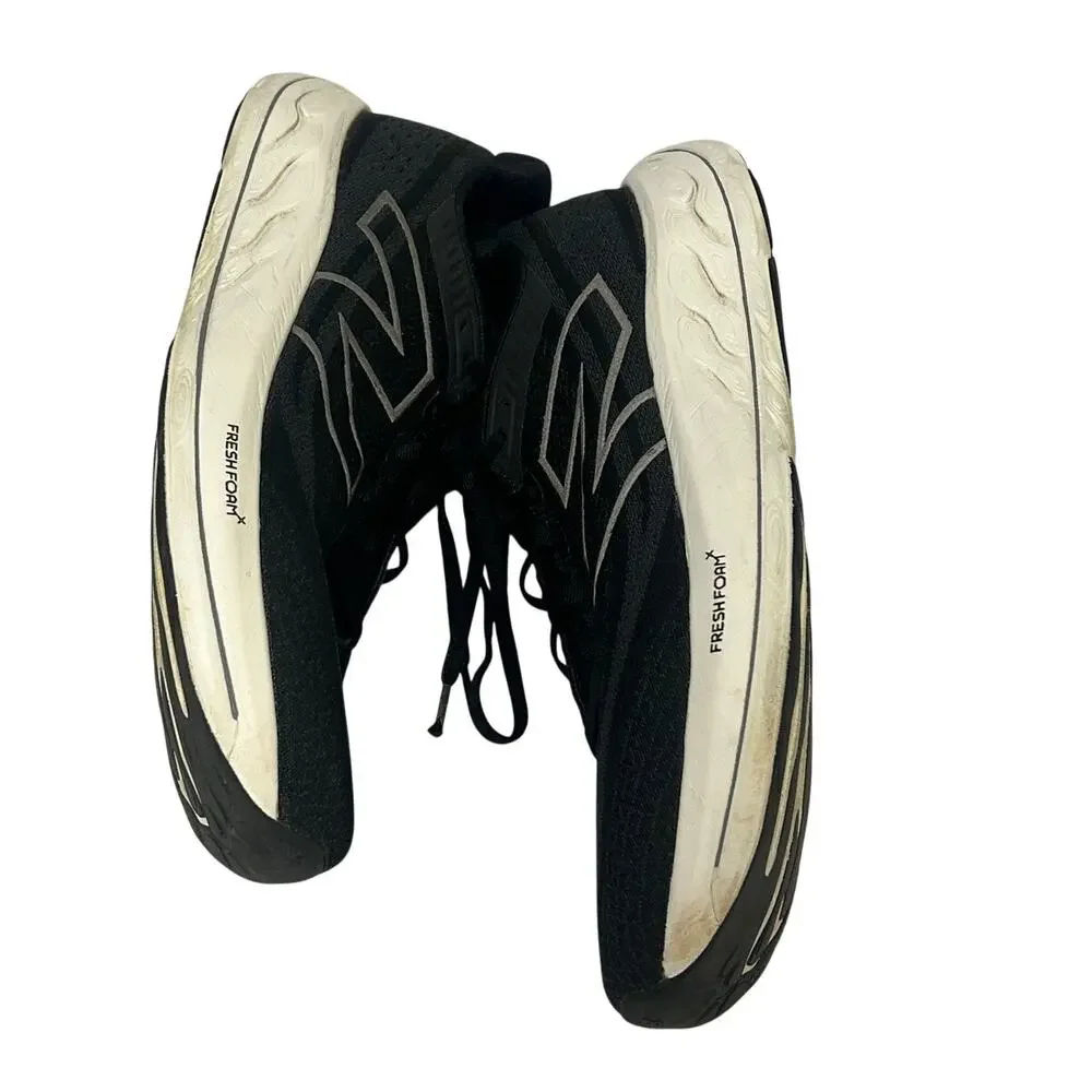 New Balance Fresh Foam X Vongo Black & White sz 13
